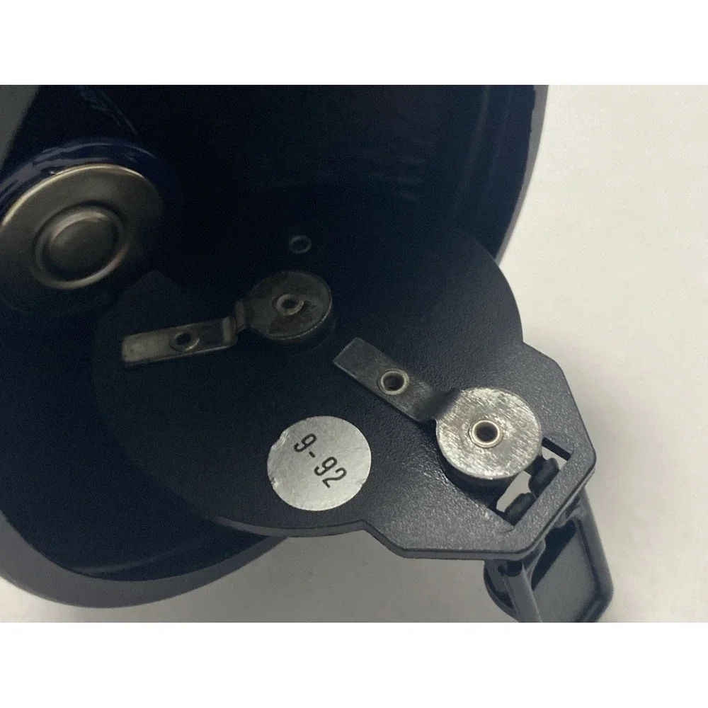 Coleman‎ Marlboro Lantern / Flashlight Vintage  1992 4 D Cell